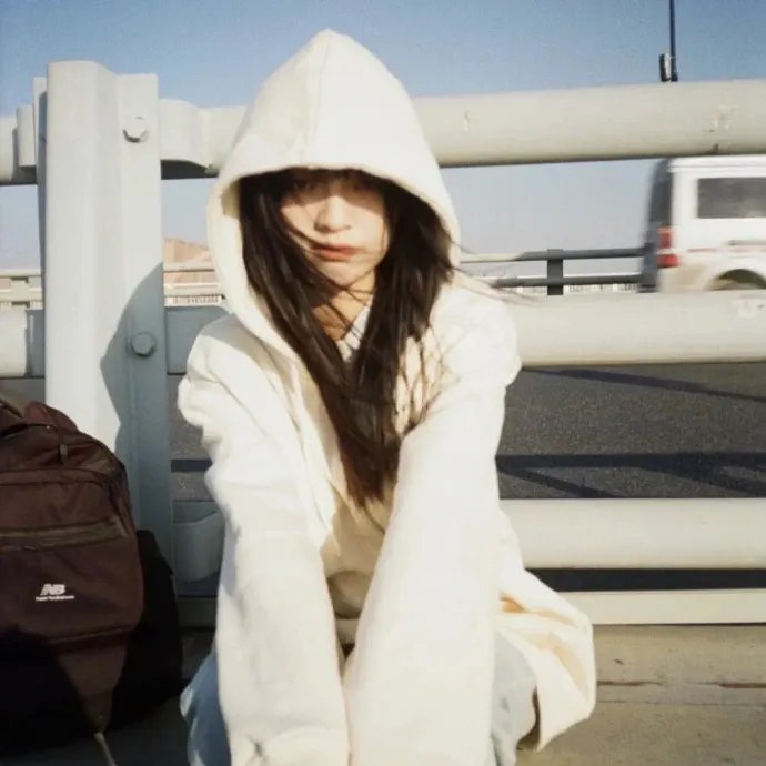 捡回萌娃后盛爷以身相许